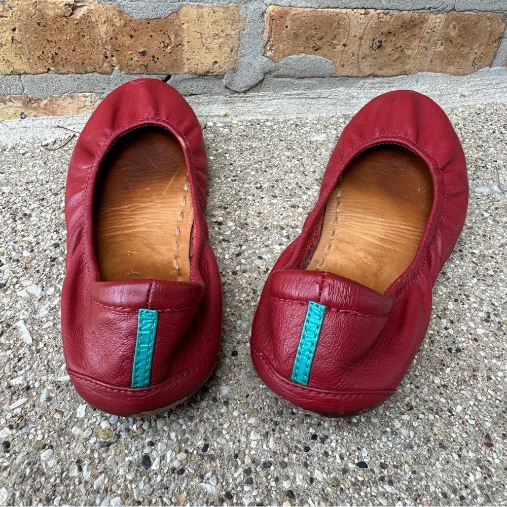 Tieks Classic Ballet Flats Cardinal Sz 7 - Picture 7 of 9